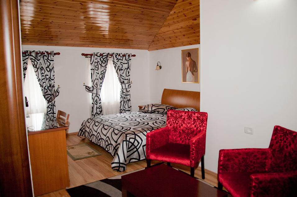 Hotel Villa Tafaj Tirana Eksteriør billede
