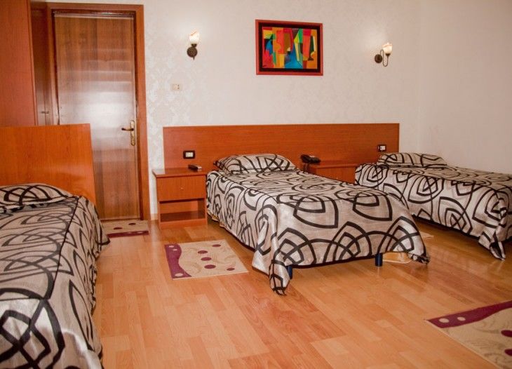 Hotel Villa Tafaj Tirana Eksteriør billede